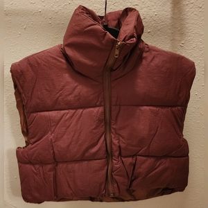 Women, Chocolate brown puffer vest brand new- XL